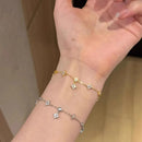 Pulseira com Flor de Zircônia